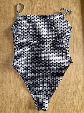 Skatie Swim ☀️ Resa One Piece
